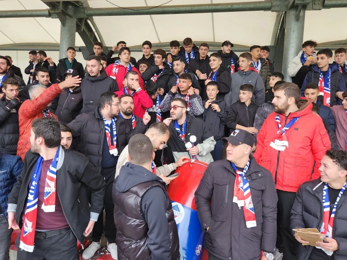 Küçükyalı Yelken Evinde Galip