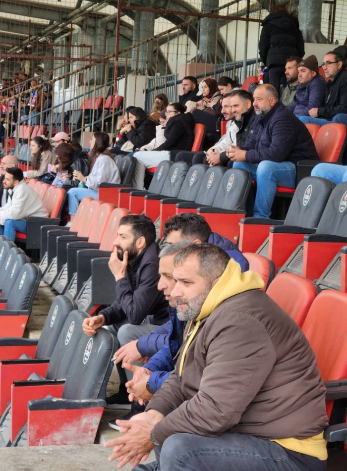 Küçükyalı Yelken Evinde Galip