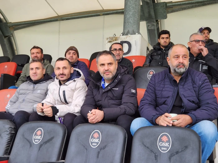 Küçükyalı Yelken Evinde Galip