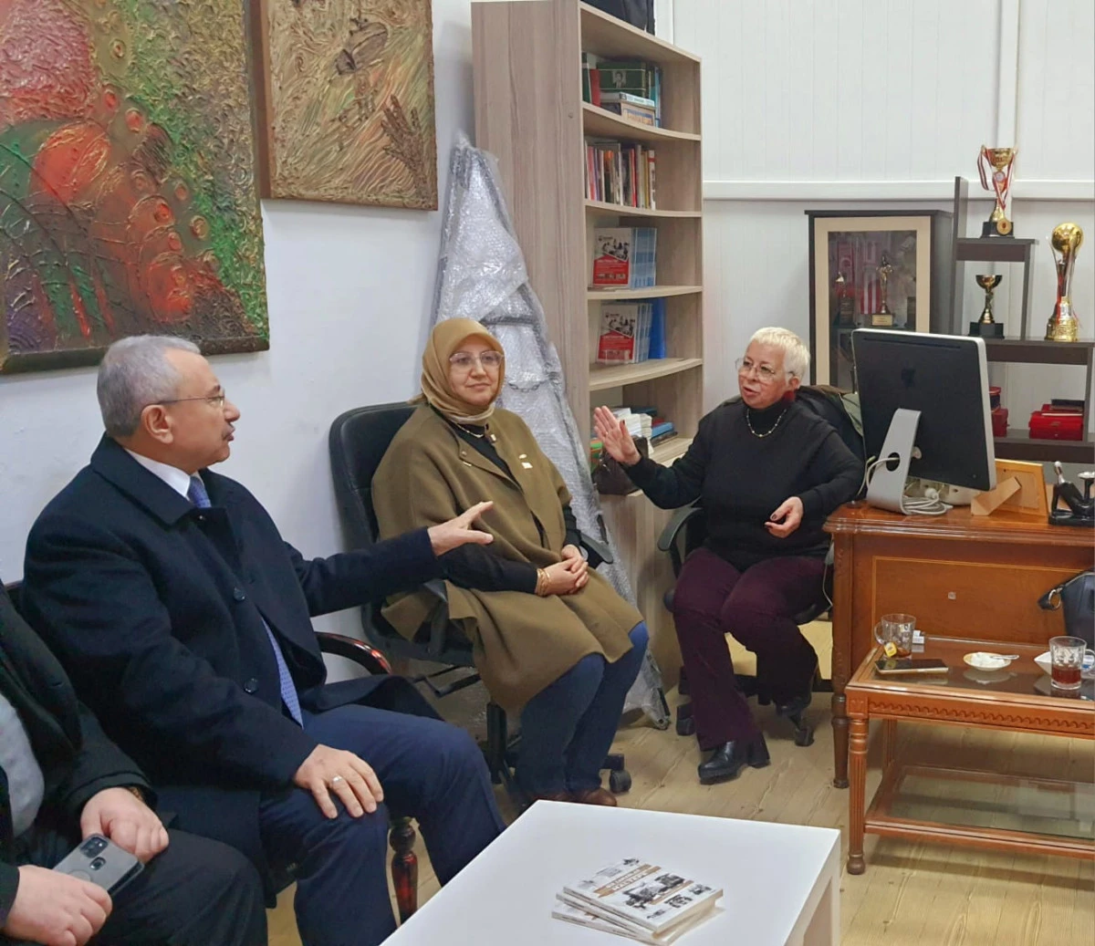 AK Parti İstanbul Milletvekili İsmail Erdem&rsquo;den Katılımcı Maltepe Gazetesi&rsquo;ne Ziyaret