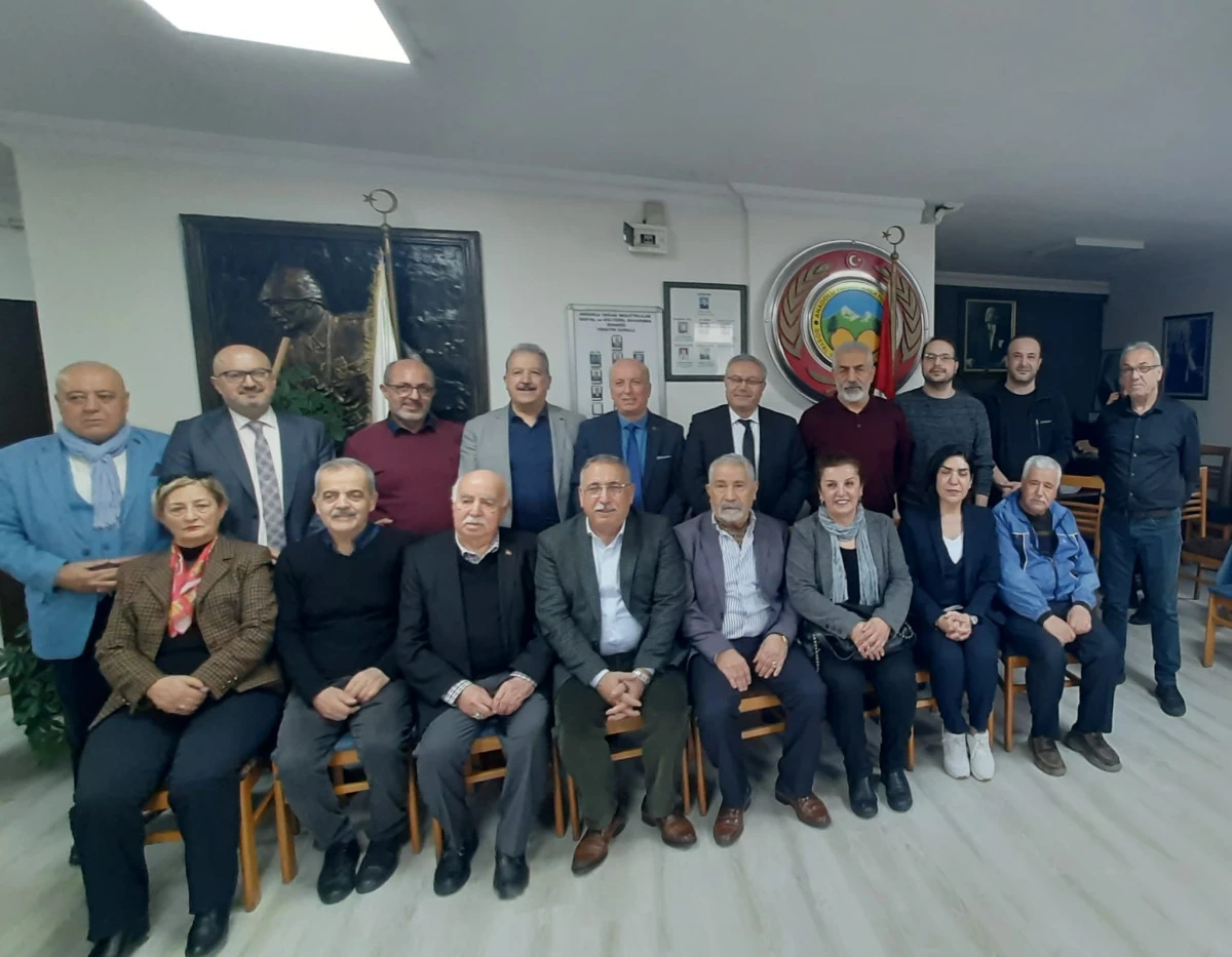 Anadolu Yakası Malatyalılar Derneği&rsquo;nde Yeni D&ouml;nem Mehmet Erikci Başkan Se&ccedil;ildi