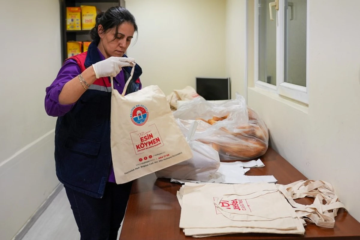 Maltepe Belediyesi&rsquo;nden &uuml;cretsiz ekmek