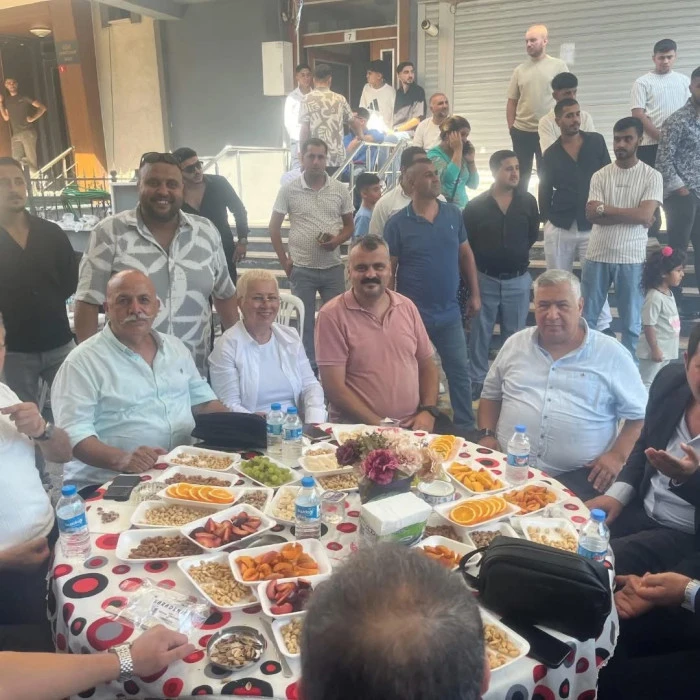 Öncel Ailesinden Görkemli Nişan Töreni