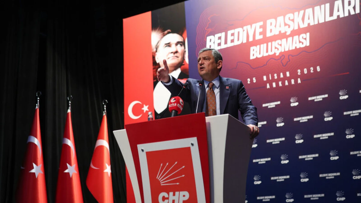 &Ouml;zg&uuml;r &Ouml;zel&rsquo;den İktidar Mesajı "Milletin Verdiği Anahtar, İktidar Yolculuğumuzun Anahtarıdır"