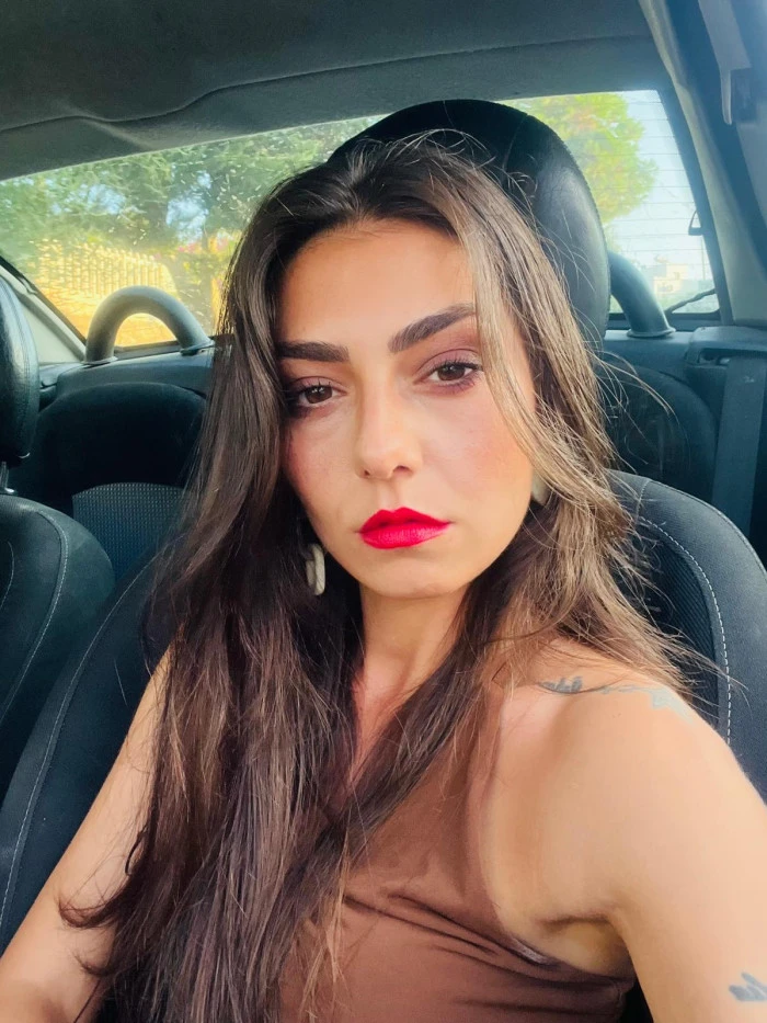 G&uuml;lpembe Aydın